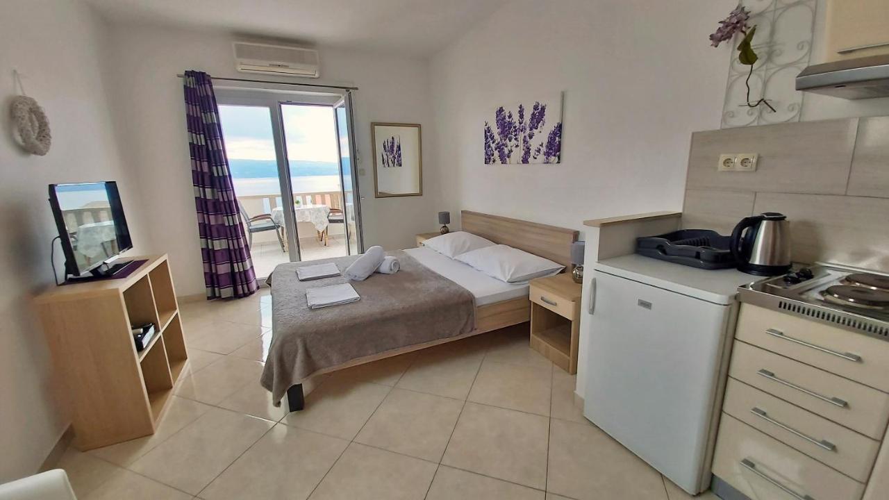 Apartments Nemira Omiš Zewnętrze zdjęcie
