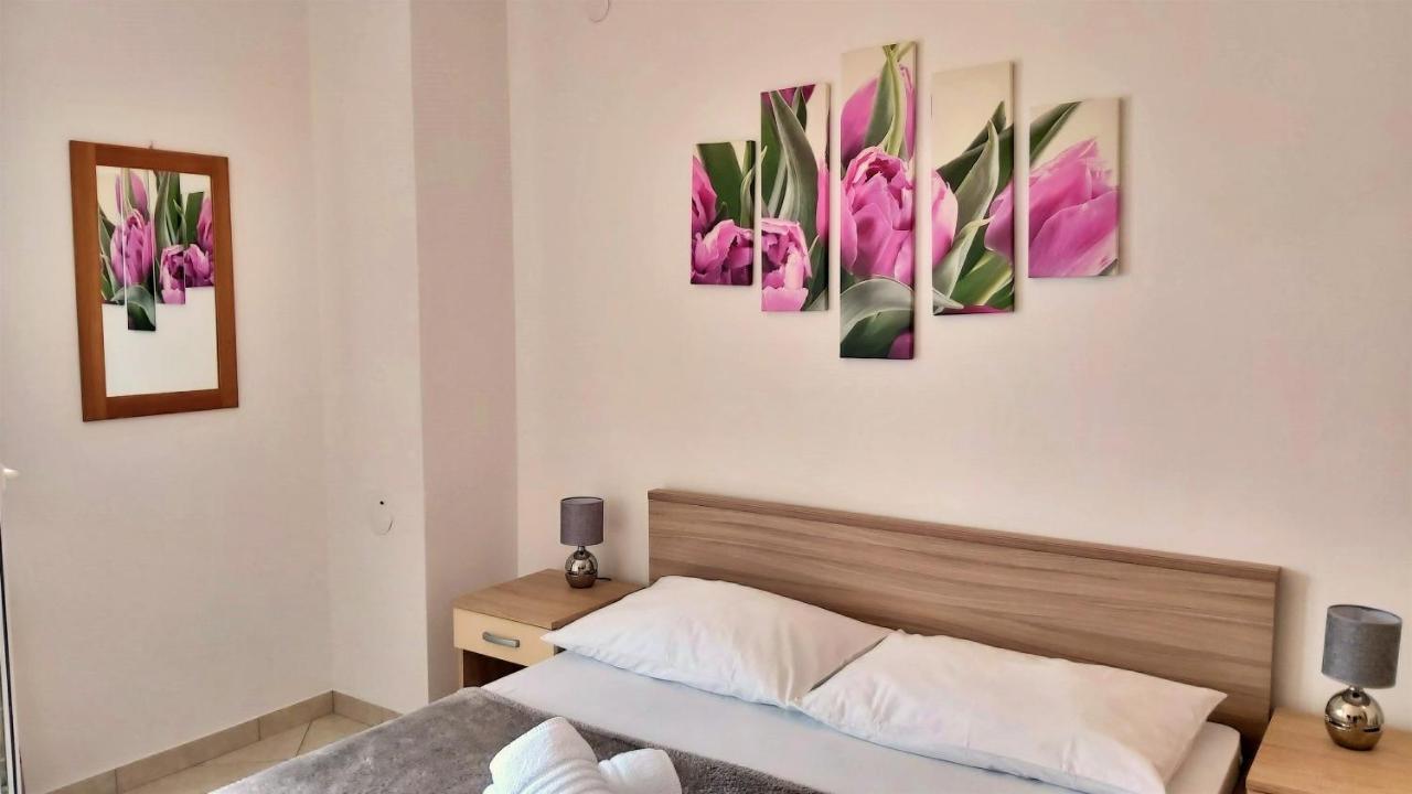 Apartments Nemira Omiš Zewnętrze zdjęcie