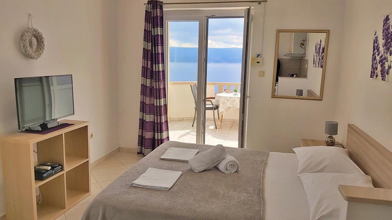 Apartments Nemira Omiš Zewnętrze zdjęcie