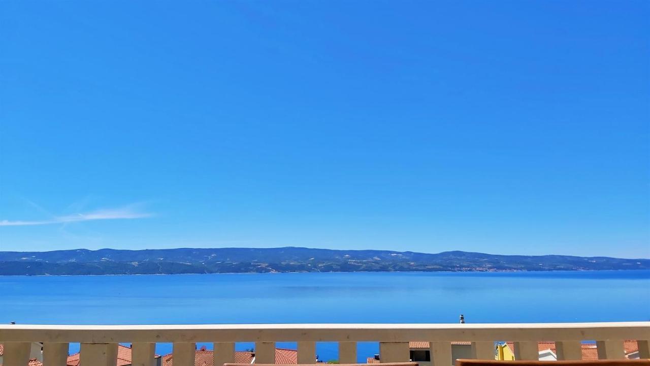 Apartments Nemira Omiš Zewnętrze zdjęcie