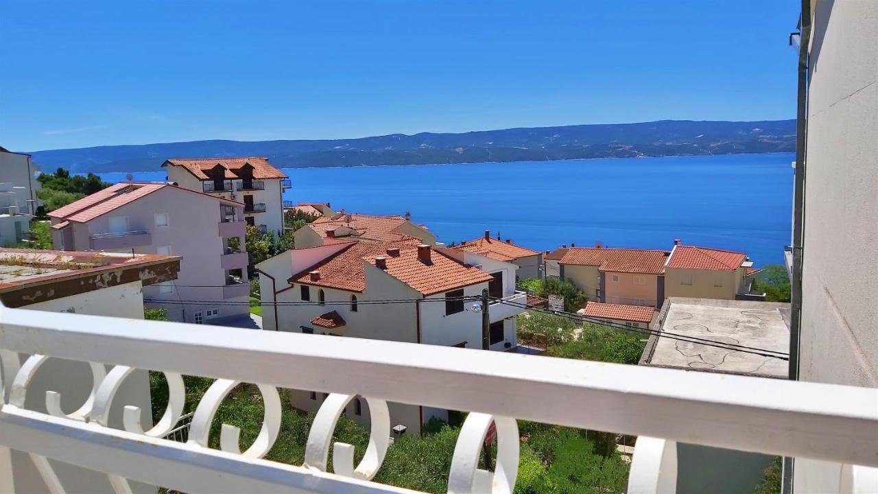 Apartments Nemira Omiš Zewnętrze zdjęcie